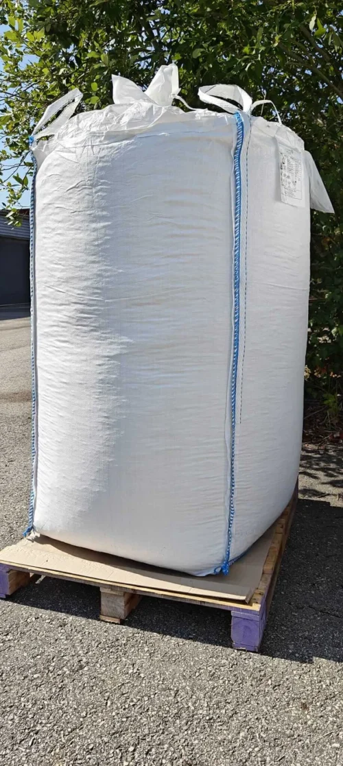 Puupelletti_1000kg_sakki Pelletti 6mm 1000kg/säkki – RAHTIVAPAASTI KOTIIN